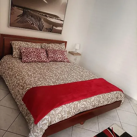 Lady's House *